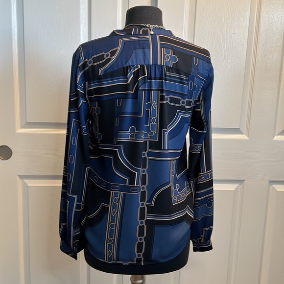 Ann Taylor women’s navy blue blouse - Picture 4 of 10